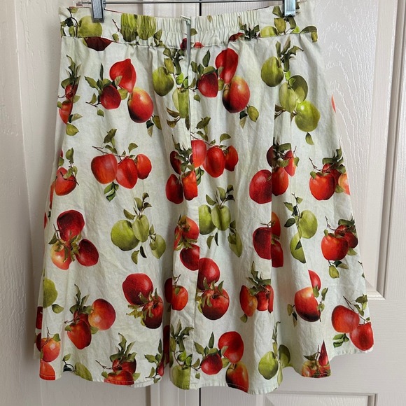 Retrolicious Apple Print Skirt - Green & Red Vintage Style Cotton Size L - Picture 2 of 6